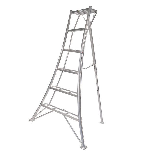 Niwaki Tripod Ladders (4649193504828)
