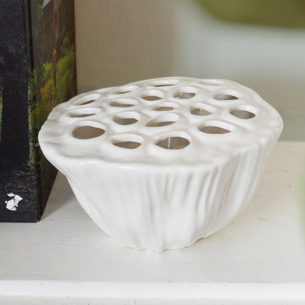 White Lotus Vase (4652544720956)
