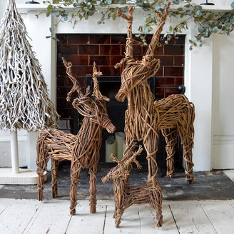 Wicker Reindeer (4646943162428)