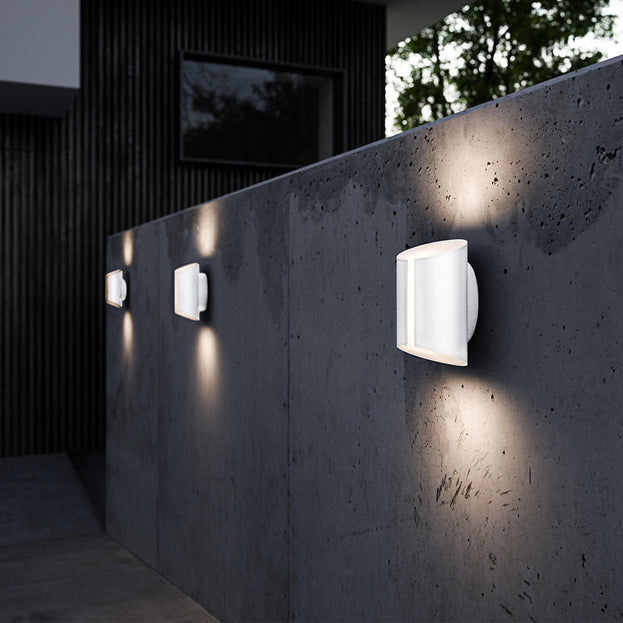 Grip Smart Outdoor Wall Light (7136118898748)
