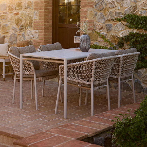 Bliss Outdoor Rectangular Dining Tables