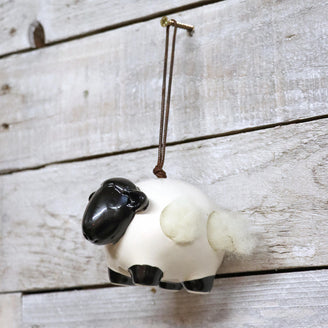 Hanging Sheep with Nesting Wool