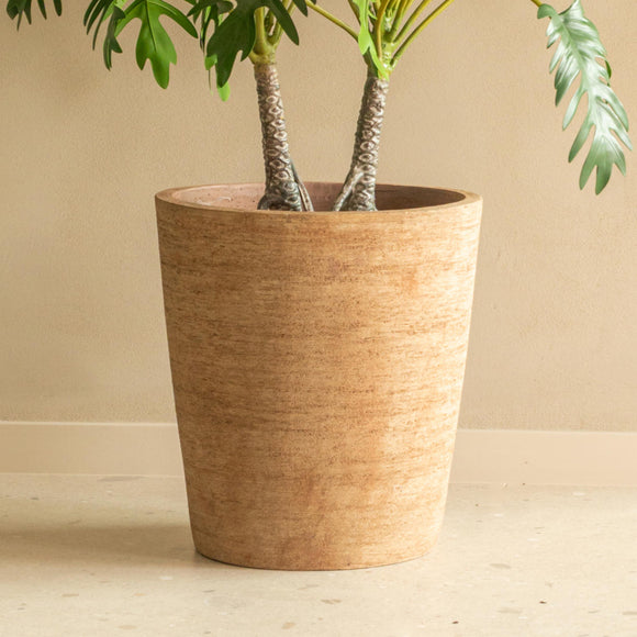 Saya Conic Terracotta Planter