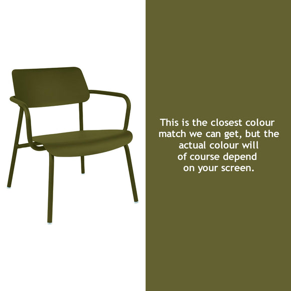 Studie Stacking Outdoor Lounge Chair
