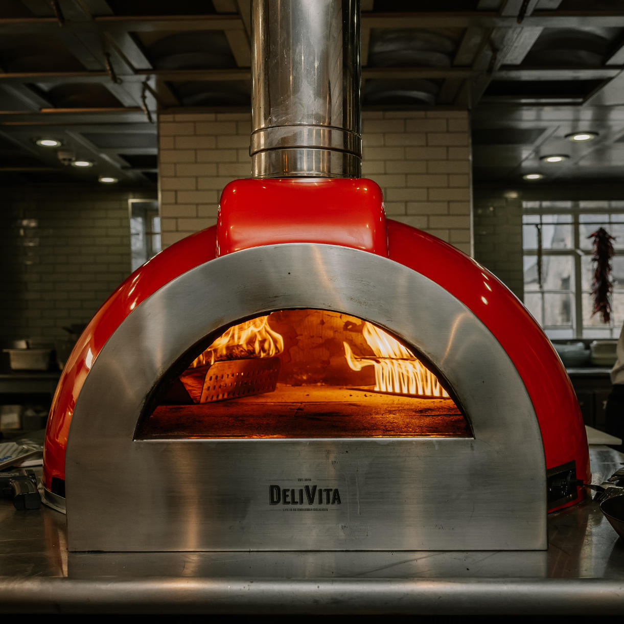 DeliVita Charcoal Pizza Oven