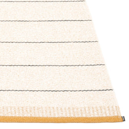 Belle Large Outdoor Rugs
