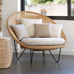 Joe Indoor Lounge Chair with Black Legs