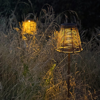 Garden Empire Solar Lantern