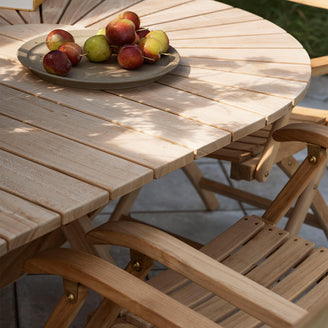 Selandia Oval Folding Teak Table