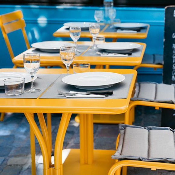 Luxembourg Pedestal Table With Solid Top - Contract (4649609003068)