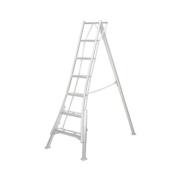 Niwaki EN Pro Adjustable Tripod Ladders (4653152075836)