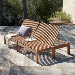 Riviera Adjustable Lounge Seat