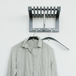 Cutter Mini-Wardrobe