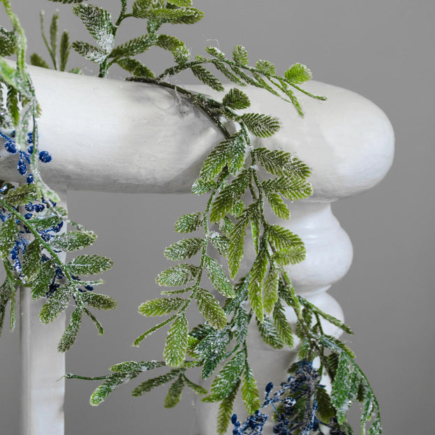 Frosted Berberis Garland (7020589285436)