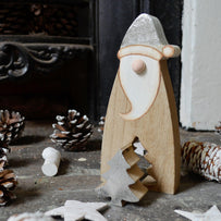 Wooden Santa With Cut Out Tree (4650104979516)
