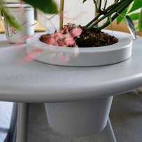 Bakkes Side Table with Built-in Planter (6952991326268)