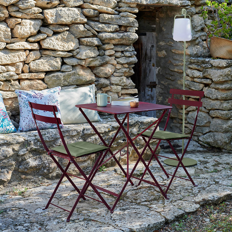 /products/bistro-71cm-square-table